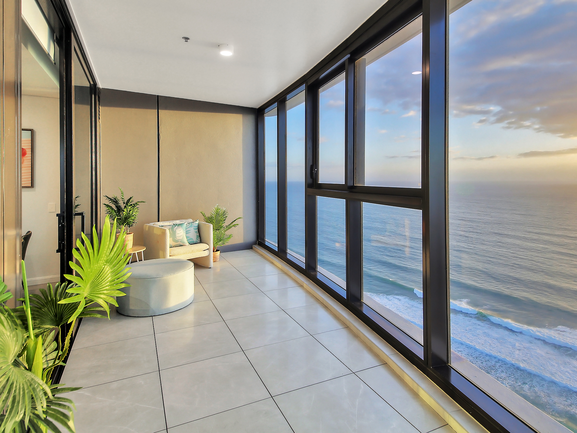 Gold Coast Oceanview Apartment